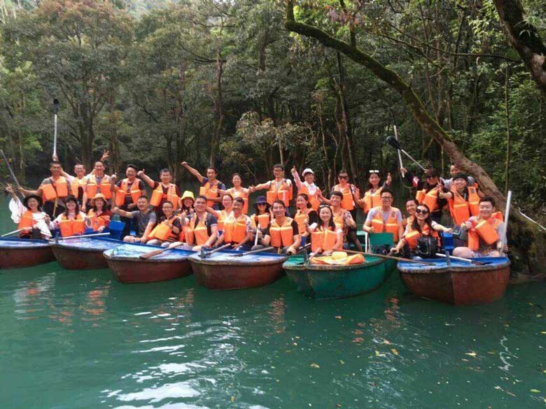 2017华软集团优秀员工贵州旅游团建